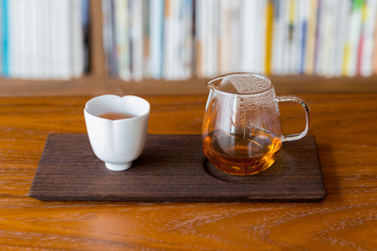 暮らす店 実と花の中国茶とスコーン はいしゃの食べ歩き