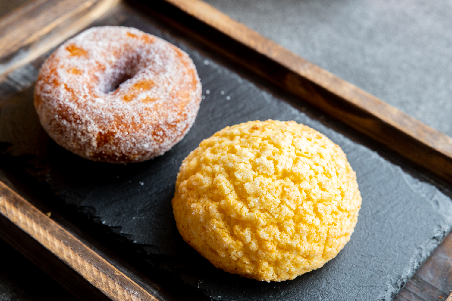 mills by Truffle BAKERYで生ドーナツとかメロンパンとかを買って食べてみた│はいしゃの食べ歩き