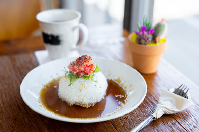 kitchen & cafe ツユハレでモーニングに復活したほうじ茶漬けを食べてみた