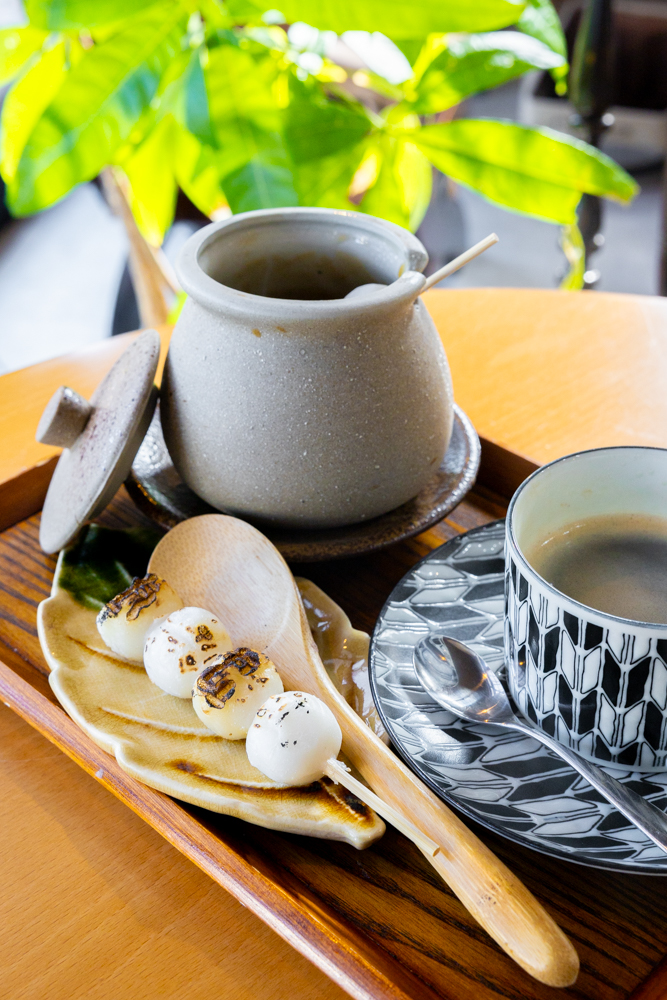 安茂里駅近くの和菓子屋さん「さくらざか 栄心堂 安茂里店」で至福の