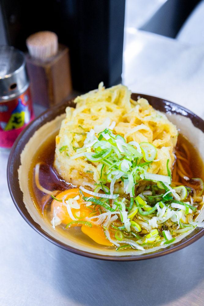 長野駅の新幹線ホームで立ち食い蕎麦！信州の味を堪能│長野を食べ歩き