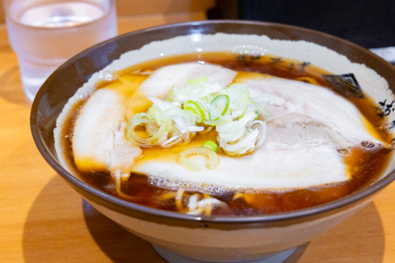 長野駅そば】肉そばと追い鰹の衝撃！榑木川の自家製チャーシューそばが