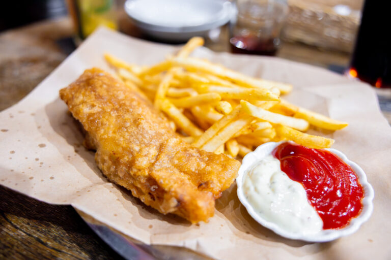 長野市パブ訪問記】THE RED DRAGONで本場のギネスと絶品フィッシュ